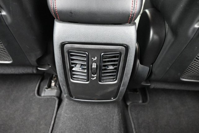 Used 2025 Dodge Durango GT AWD/4WD image 27