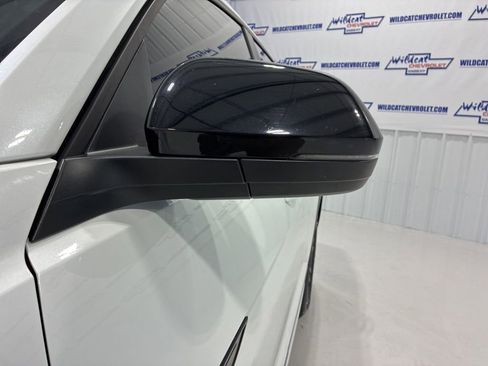 Used 2023 Volkswagen Atlas Cross Sport SEL R-Line AWD/4WD image 16