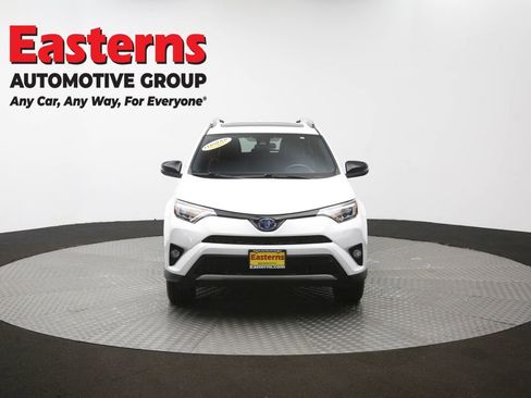 Used 2018 Toyota RAV4 SE AWD/4WD image 54