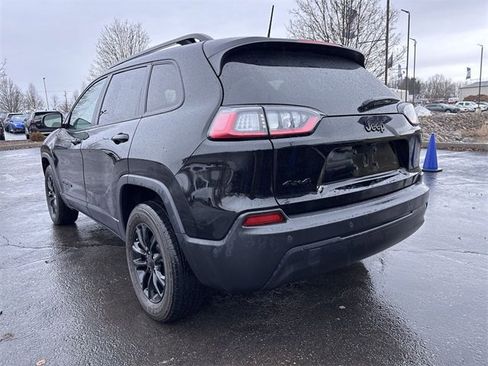 Used 2023 Jeep Cherokee Altitude Lux w/ Lux Elite Package image 9