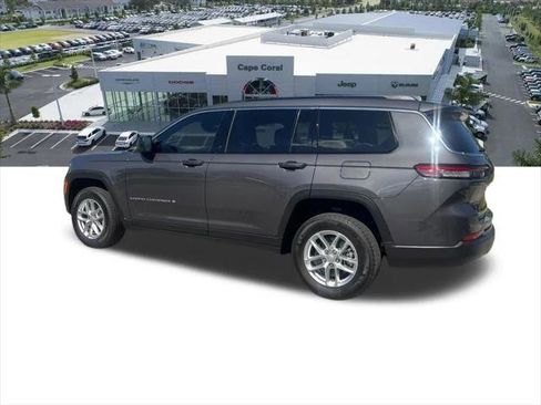 Certified 2024 Jeep Grand Cherokee L Laredo RWD image 29