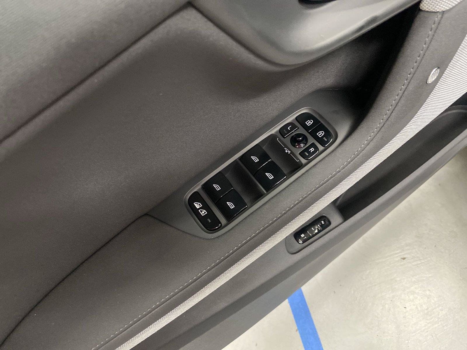 Used 2024 Polestar Polestar 2 AWD/4WD image 19