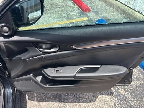 Used 2016 Honda Civic Touring image 54