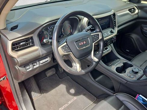Used 2021 GMC Acadia Denali w/ Denali Technology Package FWD image 10