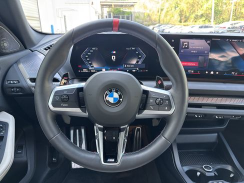 Used 2025 BMW M235i xDrive w/ Premium Package image 9