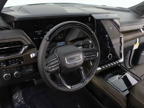 New 2026 GMC Yukon XL Denali Ultimate image 10