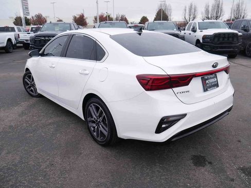 Used 2021 Kia Forte EX image 16