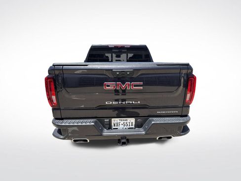 Used 2024 GMC Sierra 1500 Denali w/ Denali Reserve Package AWD/4WD image 7