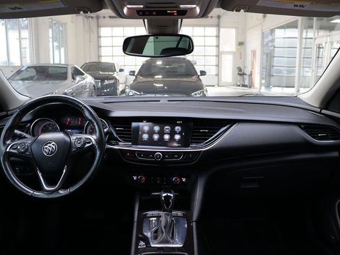 Used 2018 Buick Regal Essence w/ Driver Confidence Package #1 image 69