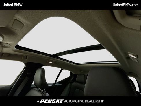 Used 2026 Volvo XC40 B5 Ultra w/ Climate Package image 12