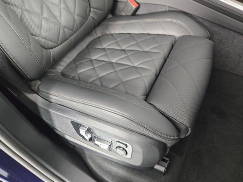 New 2026 BMW X5 xDrive40i w/ M Sport Package image 18