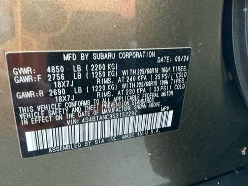 Certified 2025 Subaru Outback Limited AWD/4WD image 38