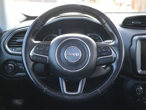 Used 2018 Jeep Renegade Limited w/ UConnect 8.4 Nav Group image 18