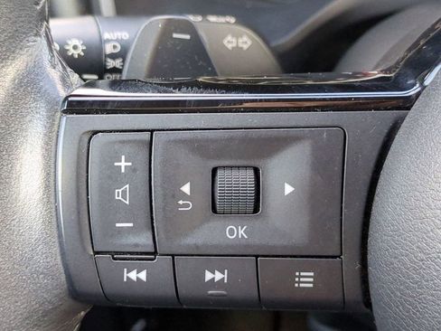 Certified 2023 Nissan Rogue SV w/ SV Premium Package image 26