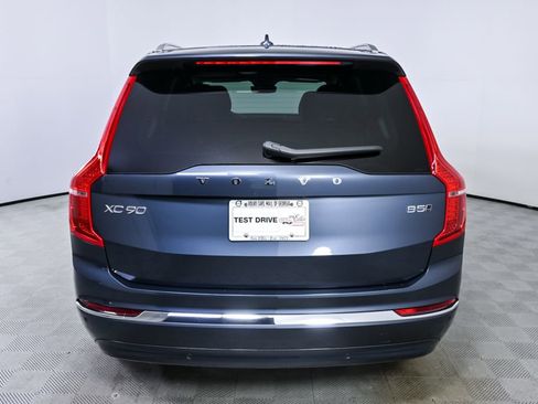 Certified 2023 Volvo XC90 B5 Plus AWD/4WD image 31