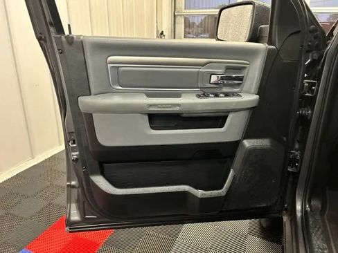 Used 2020 RAM 1500 Classic Warlock AWD/4WD image 8