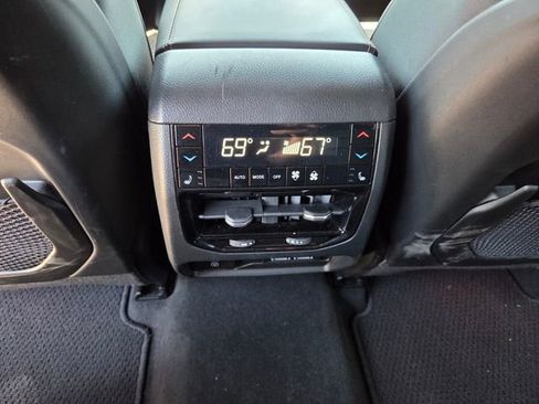 Certified 2025 Jeep Grand Cherokee Summit AWD/4WD image 16