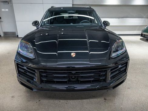 New 2026 Porsche Cayenne E-Hybrid AWD/4WD image 12
