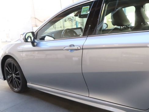 Used 2024 Toyota Camry XSE FWD image 18