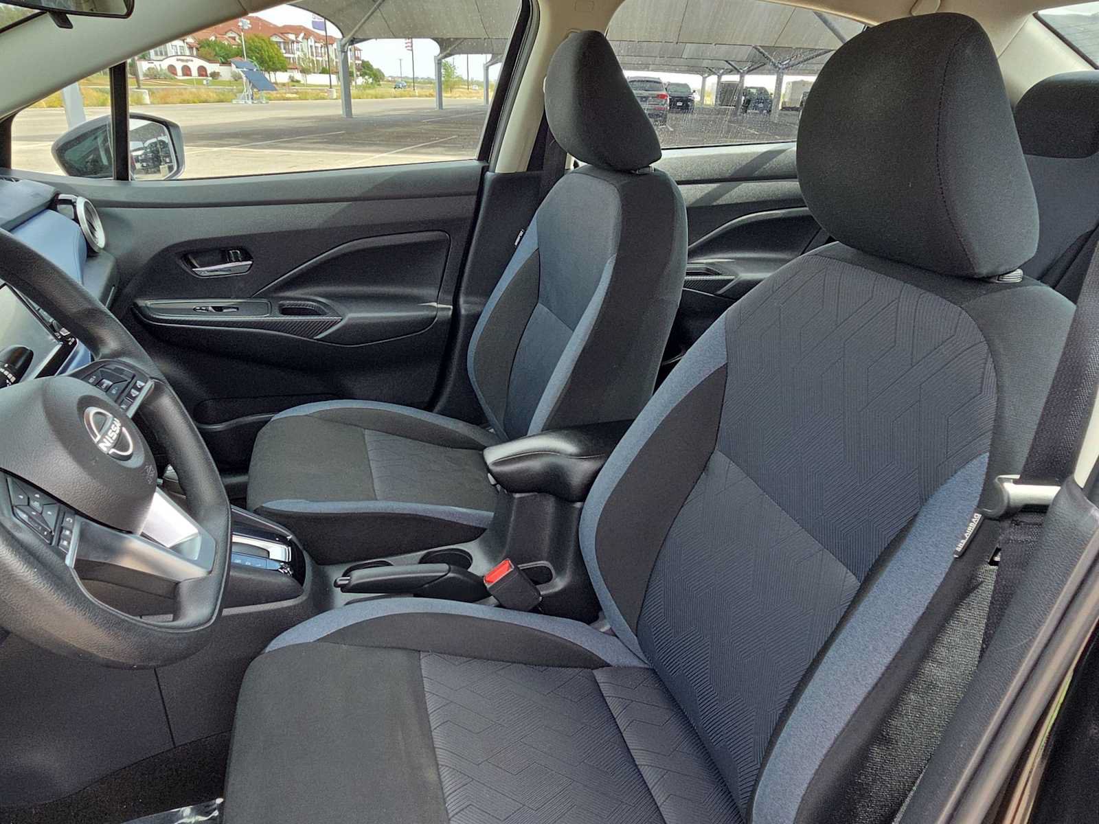 Used 2024 Nissan Versa SV FWD image 14