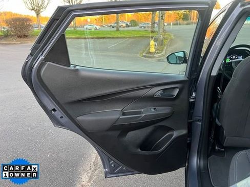 Used 2023 Chevrolet Bolt LT image 11