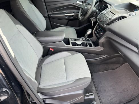 Used 2018 Ford Escape SE FWD image 13