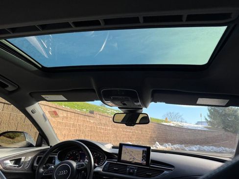 Used 2017 Audi RS 7 Prestige w/ Carbon-Optic Package image 11