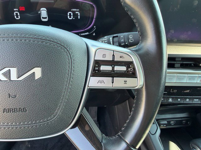 Used 2025 Kia Telluride S AWD/4WD image 17