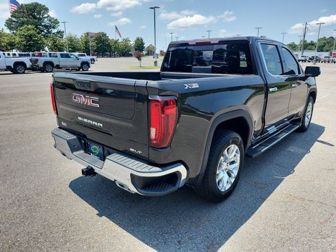 Certified 2021 GMC Sierra 1500 SLT w/ SLT Premium Plus Package AWD/4WD image 3