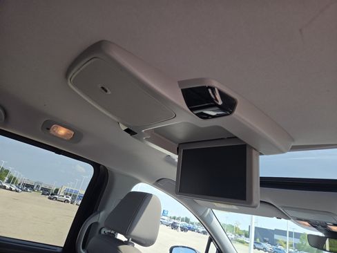 Used 2024 Honda Odyssey Touring image 10