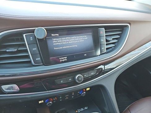 Used 2020 Buick Enclave Avenir w/ Avenir Technology Package image 23