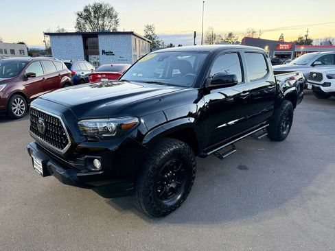 Used 2019 Toyota Tacoma SR w/ SR Convenience Package image 5