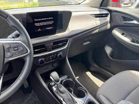 Used 2026 Buick Encore GX Preferred FWD image 17
