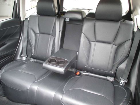 Used 2019 Subaru Forester Limited image 30