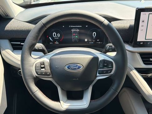 New 2026 Ford Explorer Active w/ Active Comfort Package AWD/4WD image 25