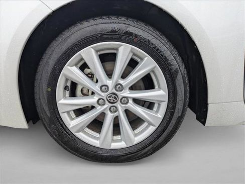 Used 2025 Toyota Corolla SE FWD image 26