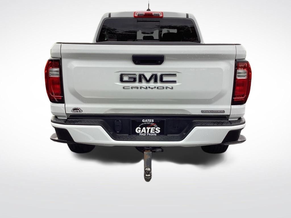 Used 2024 GMC Canyon Elevation w/ Convenience Package AWD/4WD image 8