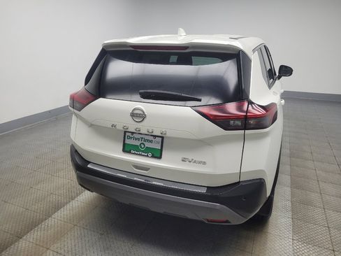 Used 2023 Nissan Rogue SV image 7