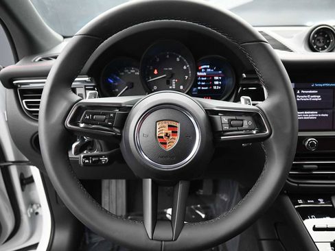 New 2026 Porsche Macan AWD/4WD image 9