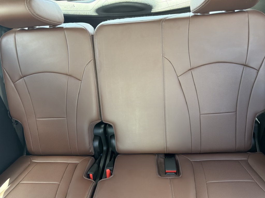 Used 2021 Buick Enclave Avenir w/ Avenir Technology Package AWD/4WD image 19