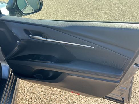 Used 2025 Toyota Camry SE FWD image 22