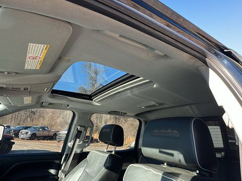 Used 2018 Chevrolet Silverado 3500 High Country w/ Duramax Plus Package image 19