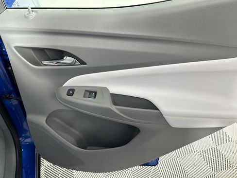 Used 2022 Chevrolet Bolt EUV Premier w/ Super Cruise Package image 27