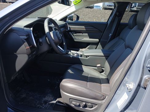 New 2025 MAZDA CX-50 AWD 2.5 Hybrid w/ Cargo Package image 12