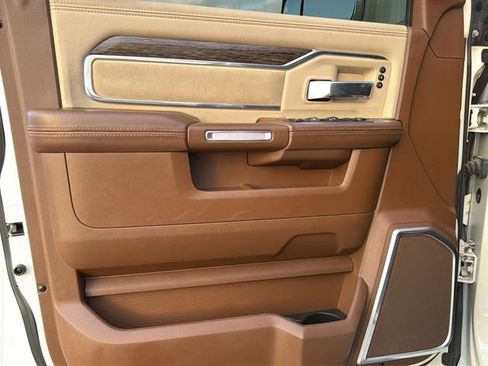 Used 2019 RAM 3500 Laramie image 20