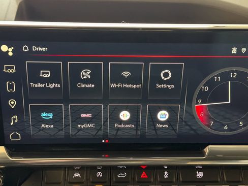 Used 2025 GMC Sierra 1500 SLT image 46
