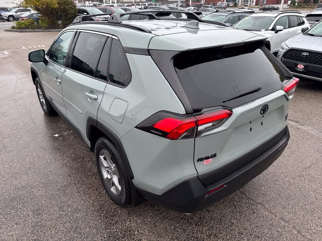 Used 2023 Toyota RAV4 XLE w/ Convenience Package AWD/4WD image 5