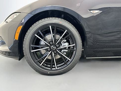 New 2026 MAZDA MX-5 Miata RF Grand Touring w/ Weather Package RWD image 29