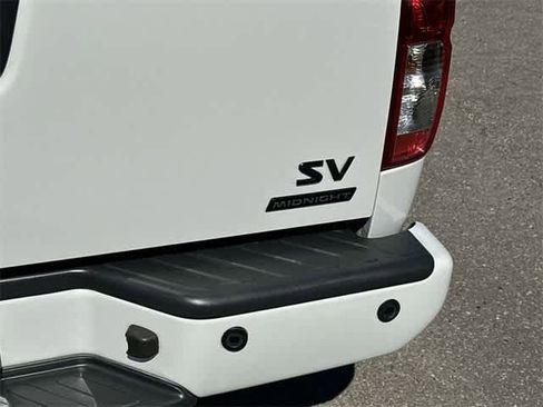 Used 2019 Nissan Frontier SV w/ Value Truck Package image 11