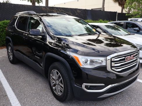 Used 2019 GMC Acadia SLE image 6